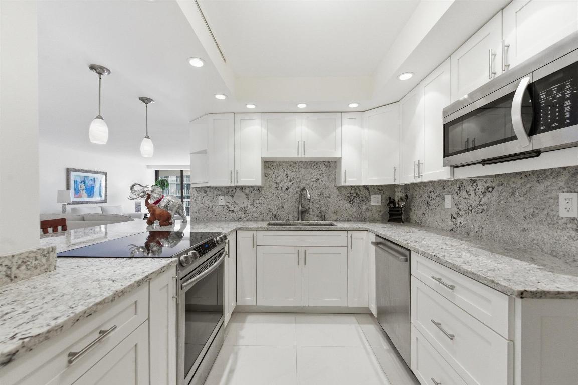 3250 S Ocean Boulevard 401s, Palm Beach Unit: 401s