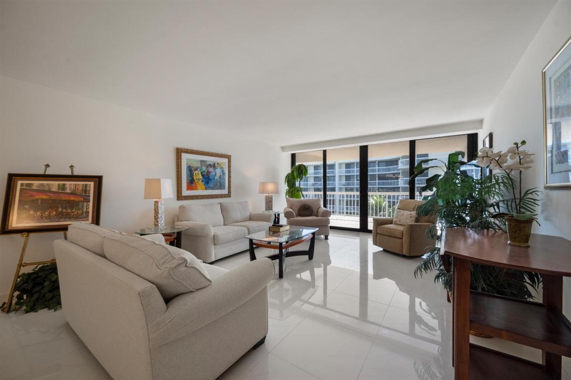 3250 S Ocean Boulevard 401s, Palm Beach Unit: 401s