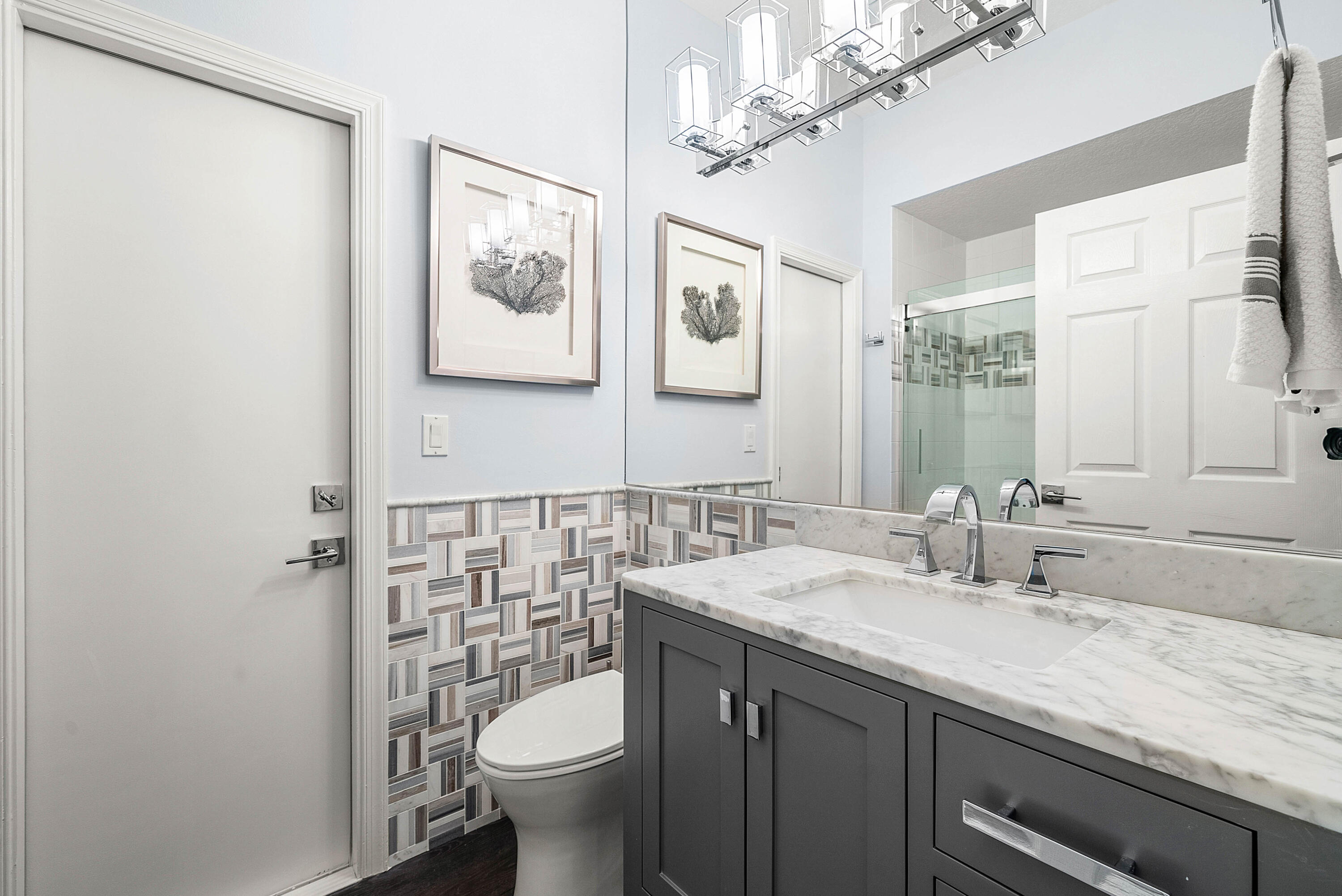 7032 Brunswick Circle