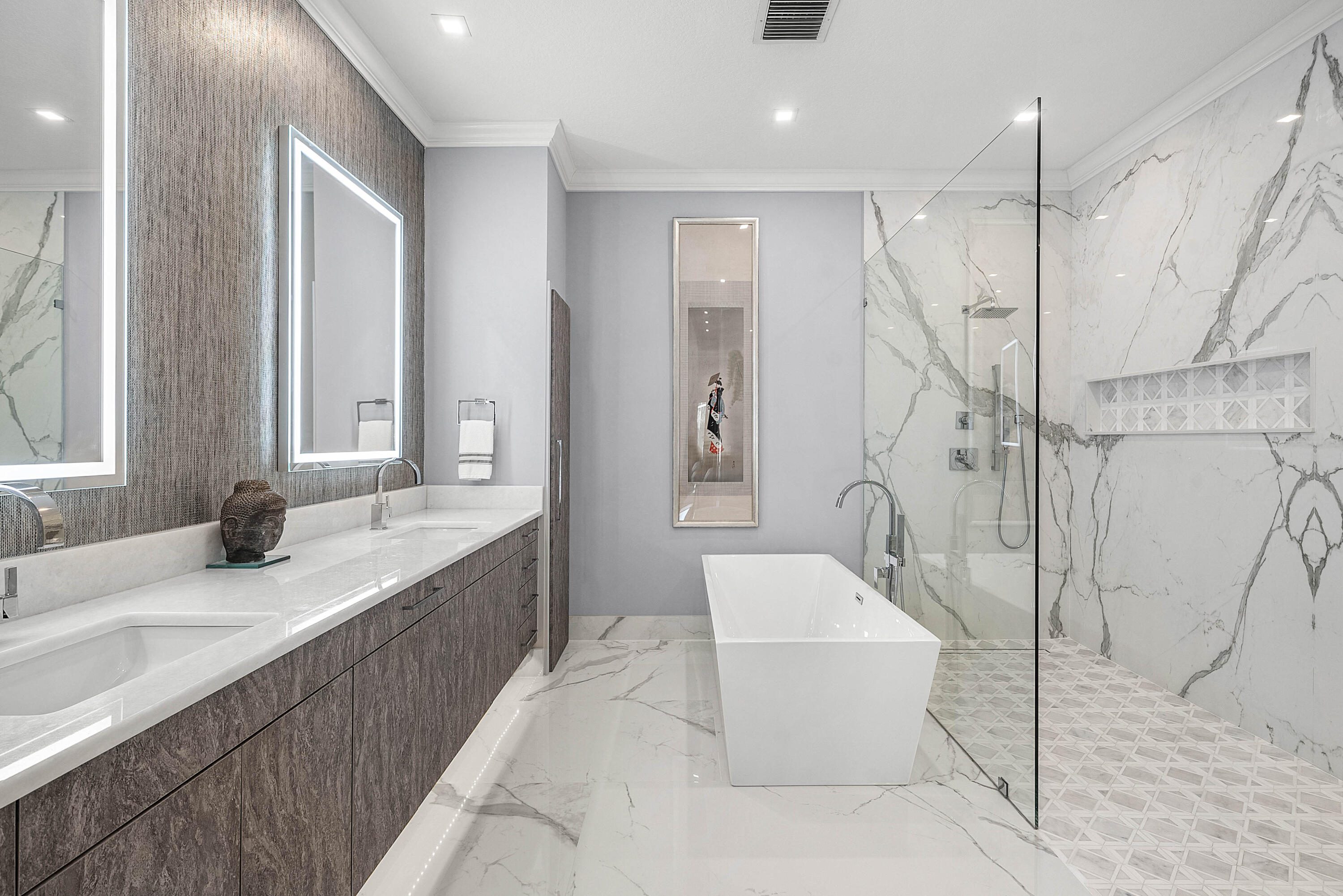 7032 Brunswick Circle