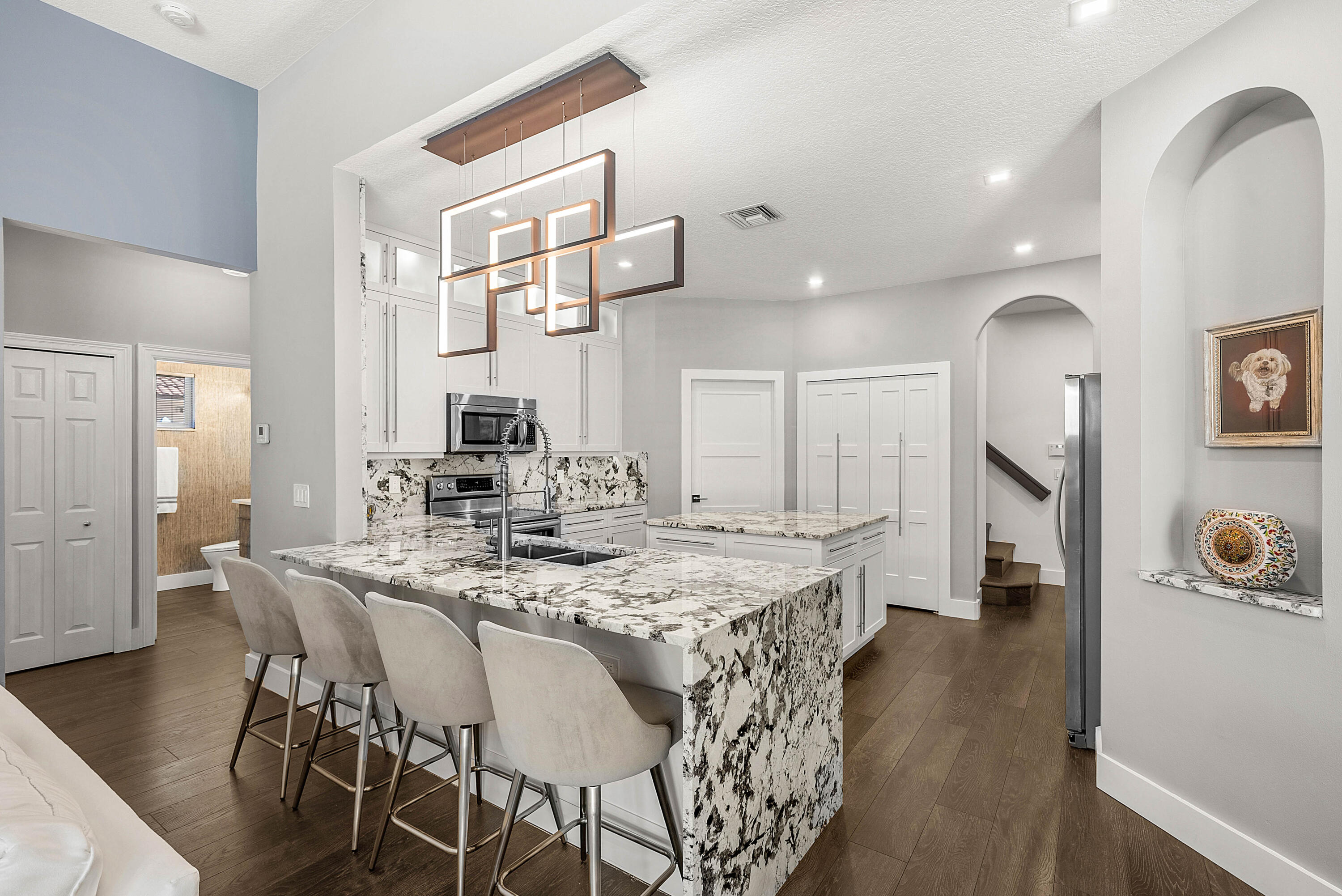 7032 Brunswick Circle