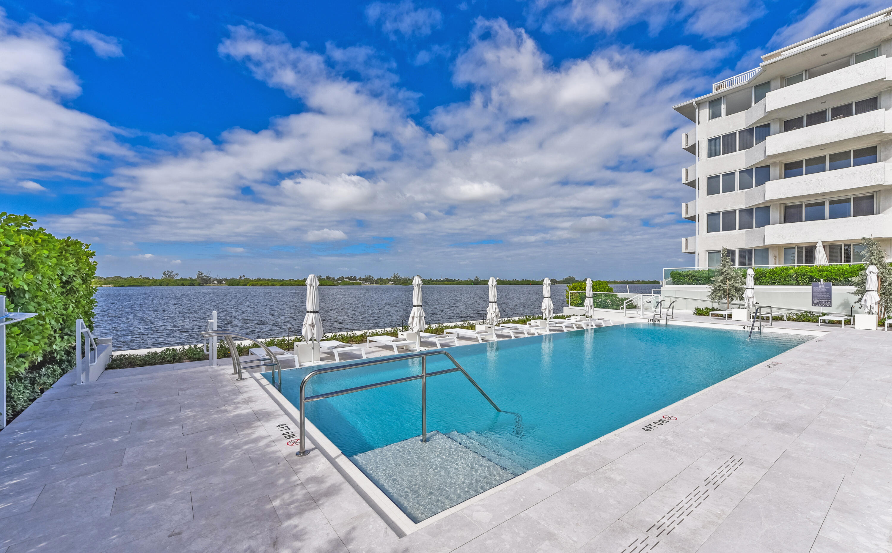 2773 S Ocean Boulevard 204