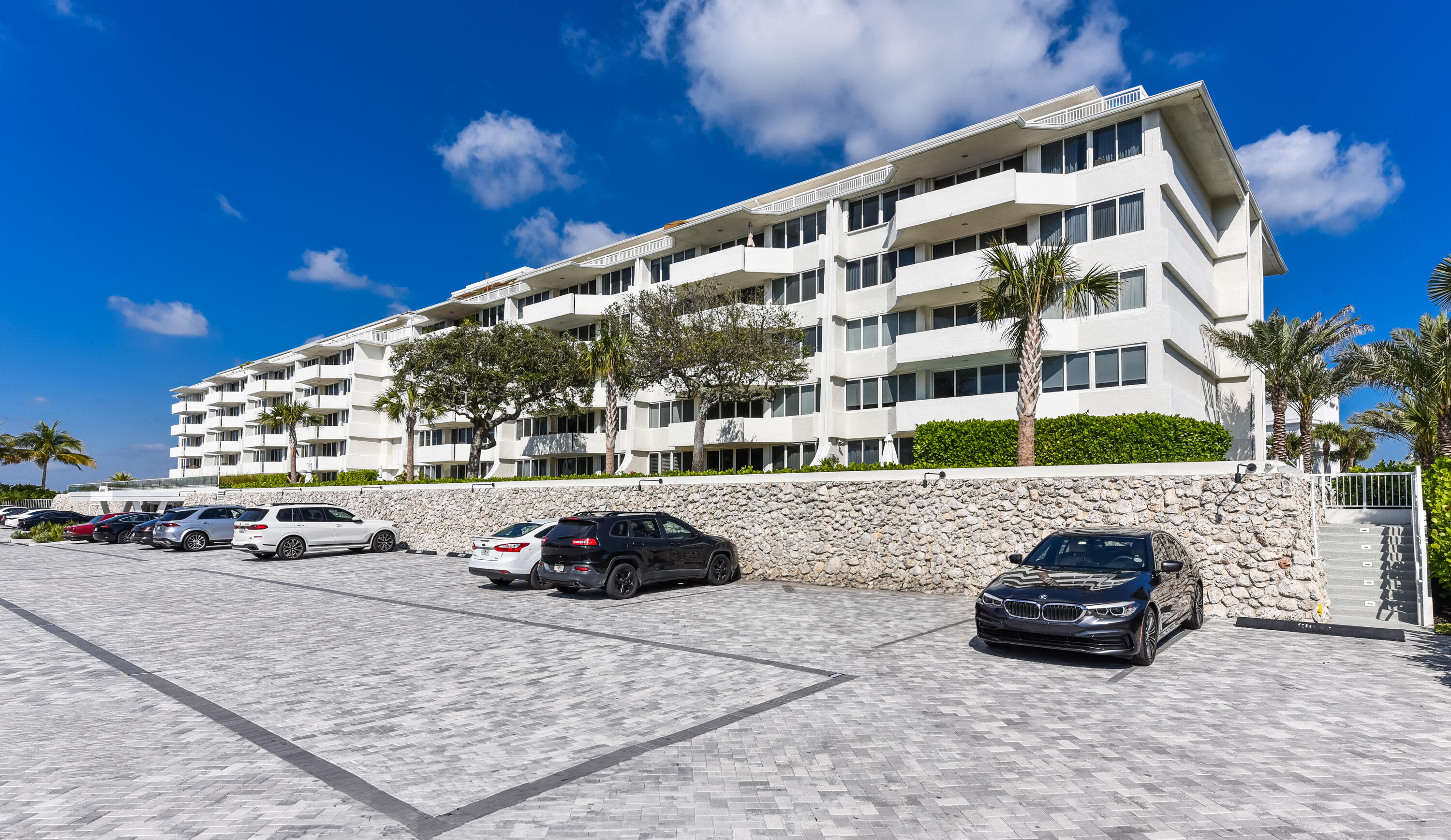 2773 S Ocean Boulevard 204