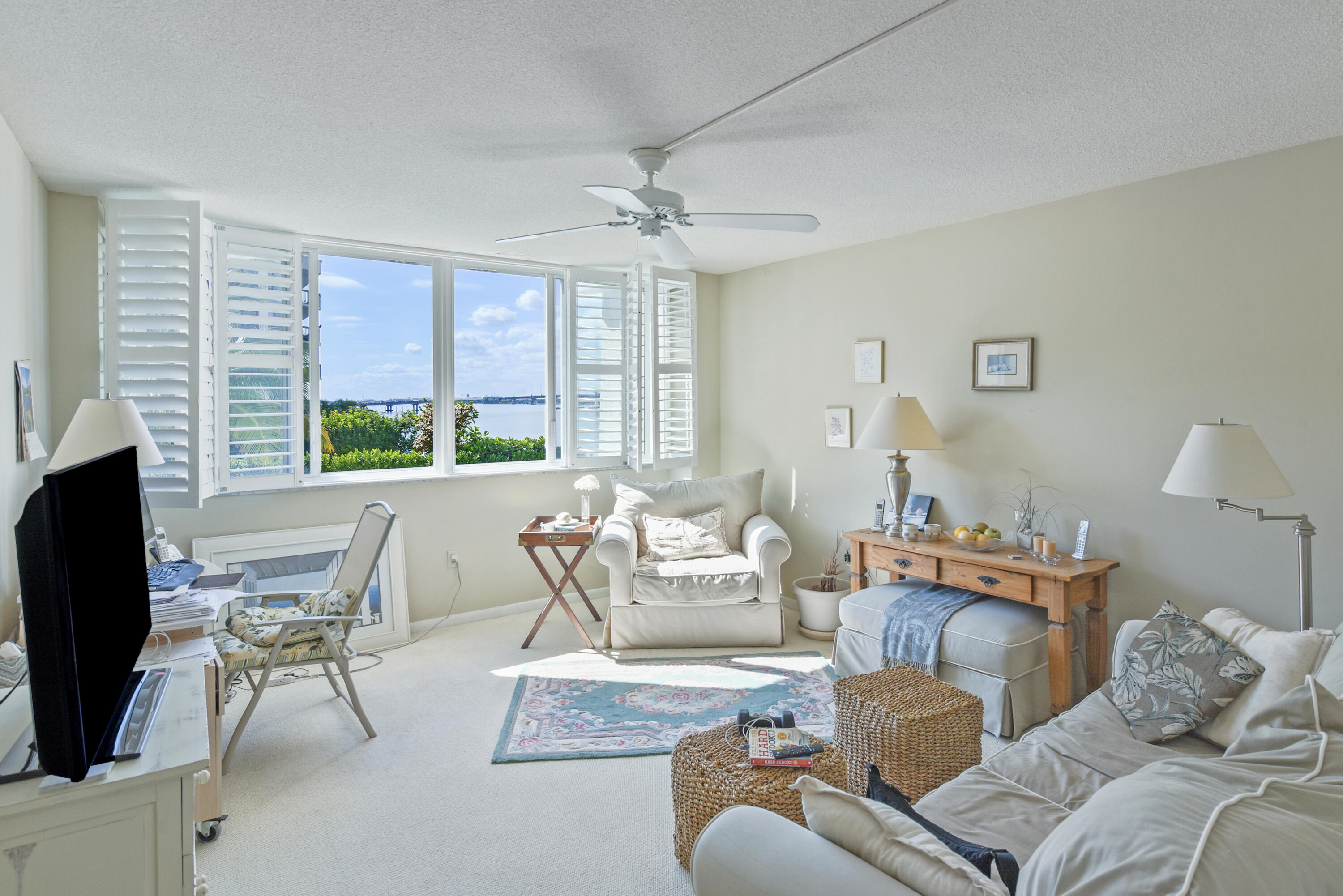 2773 S Ocean Boulevard 204