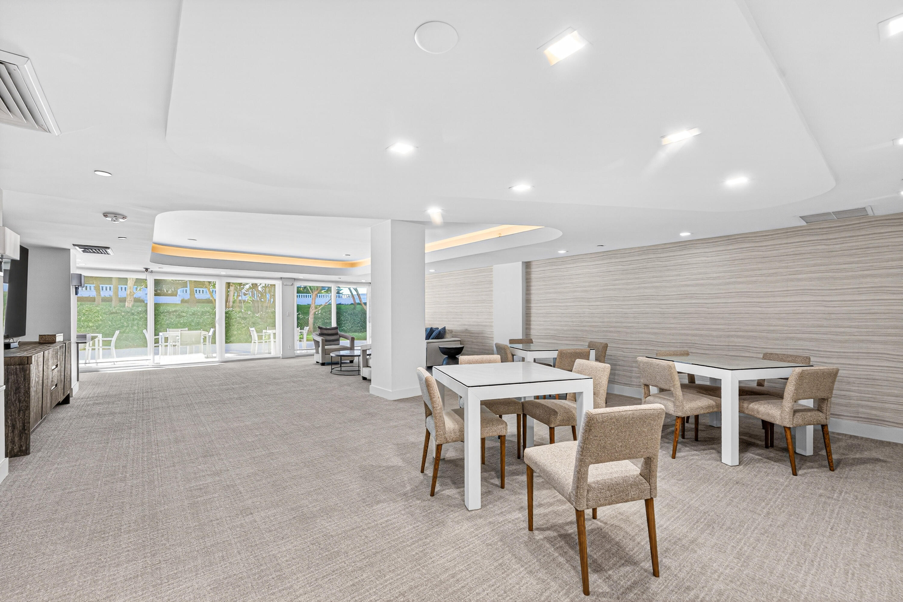 2600 S Ocean Boulevard 403s