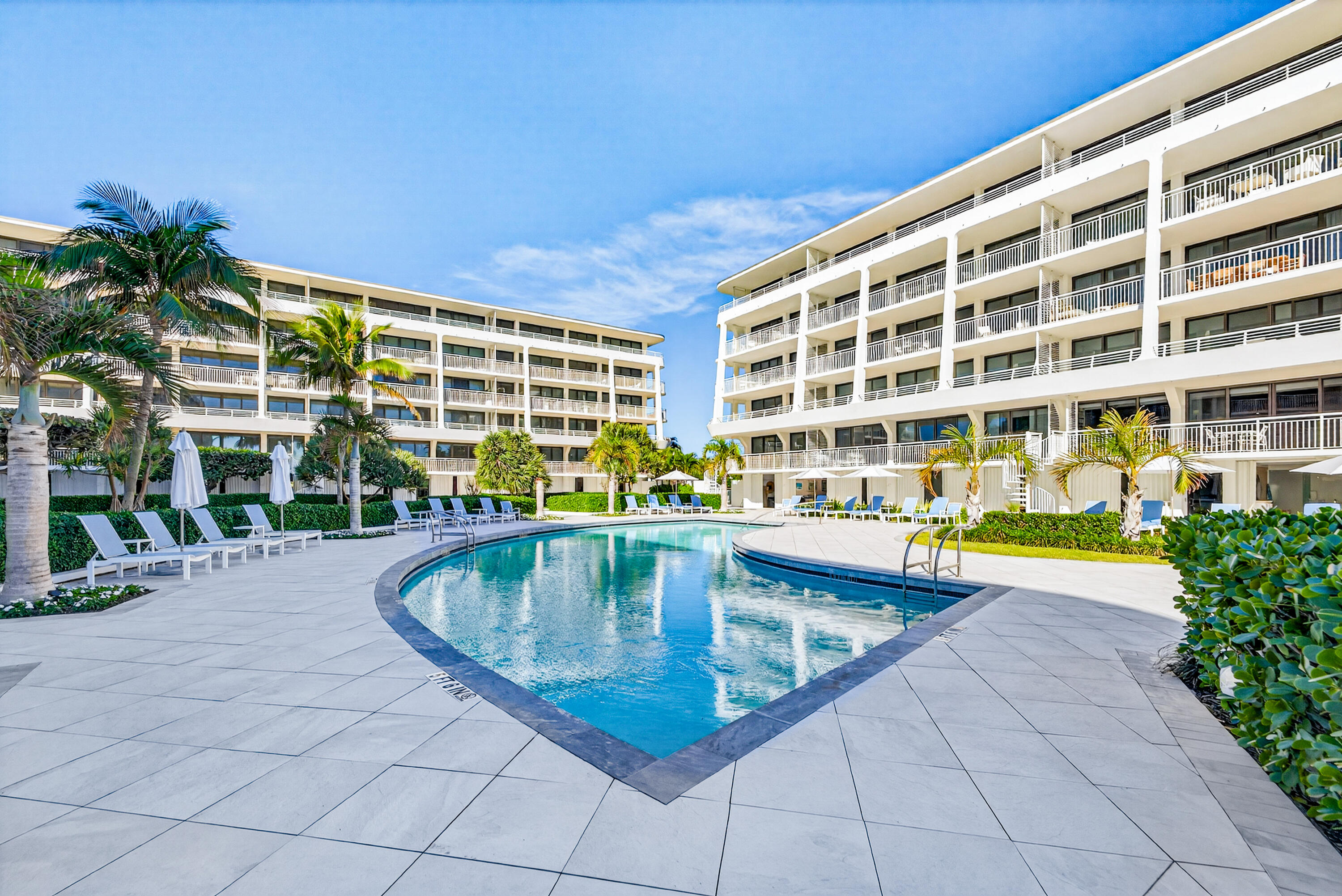 2600 S Ocean Boulevard 403s