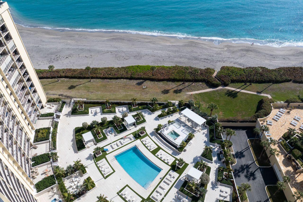 200 Ocean Trail Way 801