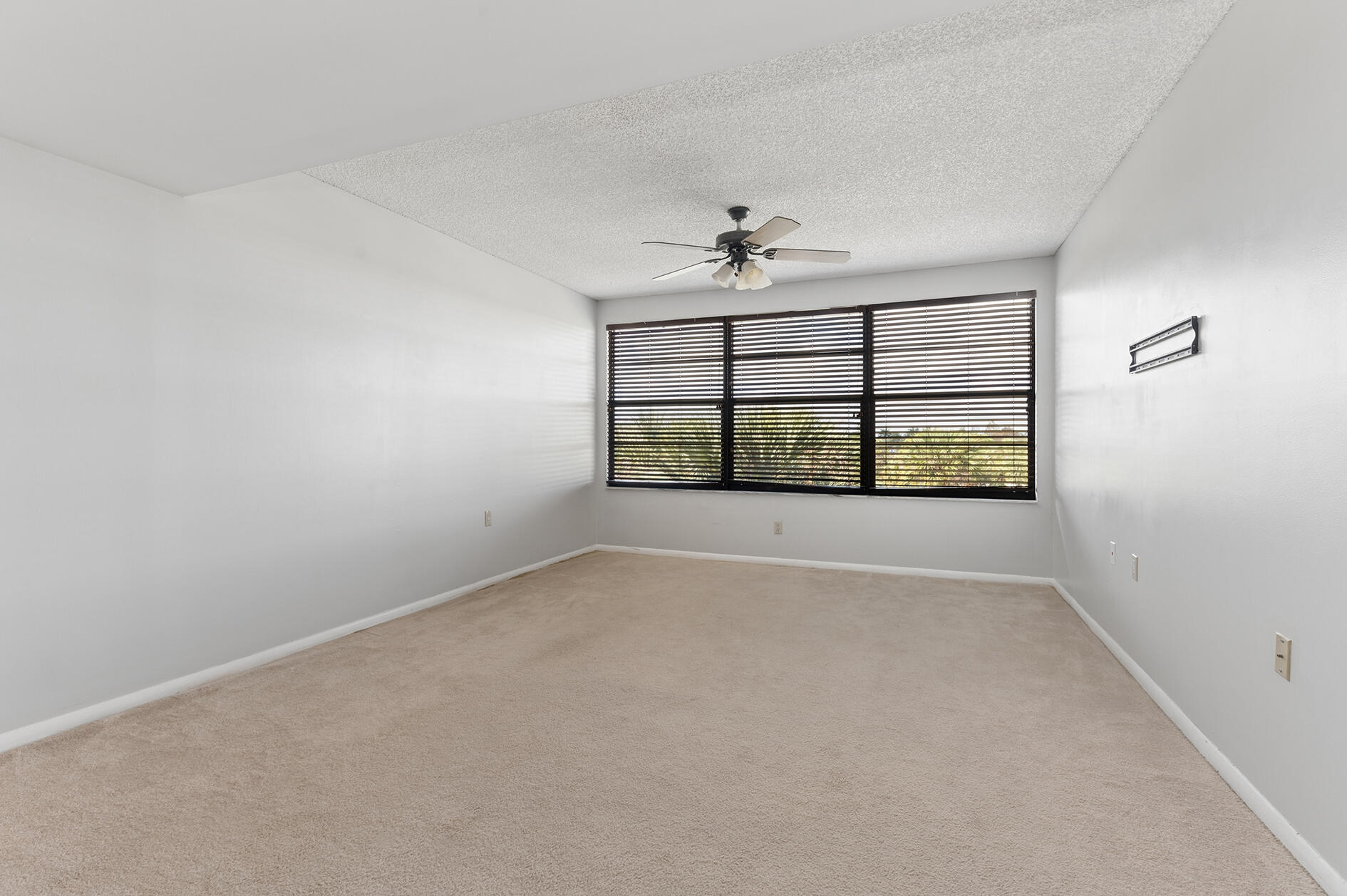 3507 Village Boulevard 402