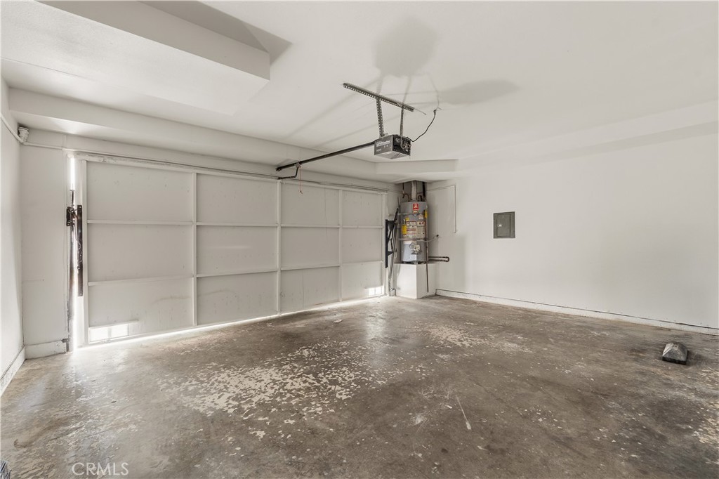 2800 Plaza Del Amo 47