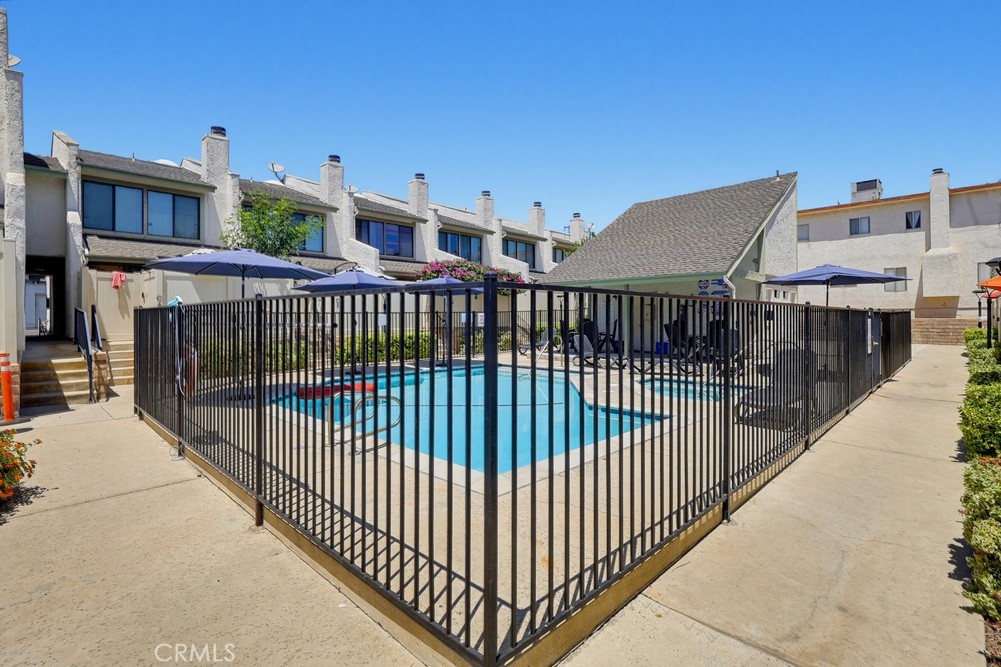 5269 Colodny Drive 7