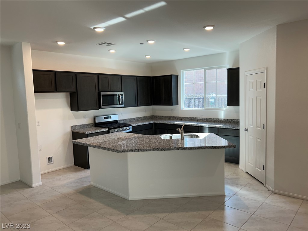 1355 Graphite Avenue lot 43