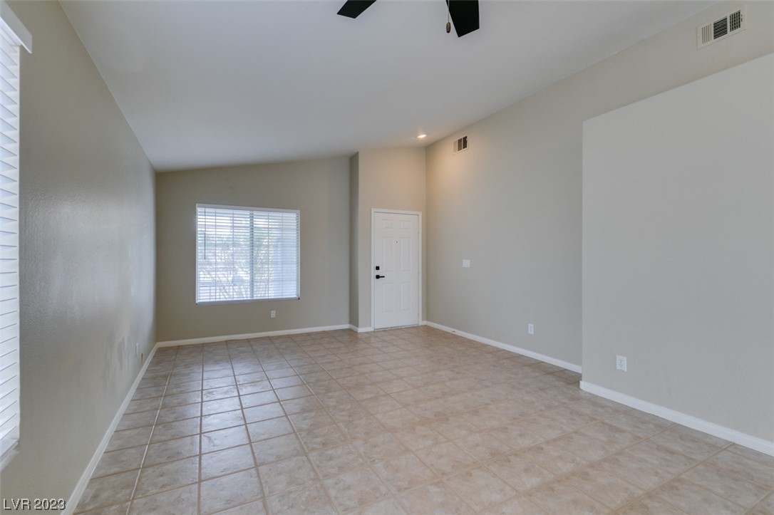 4927 Rancho Domingo Court