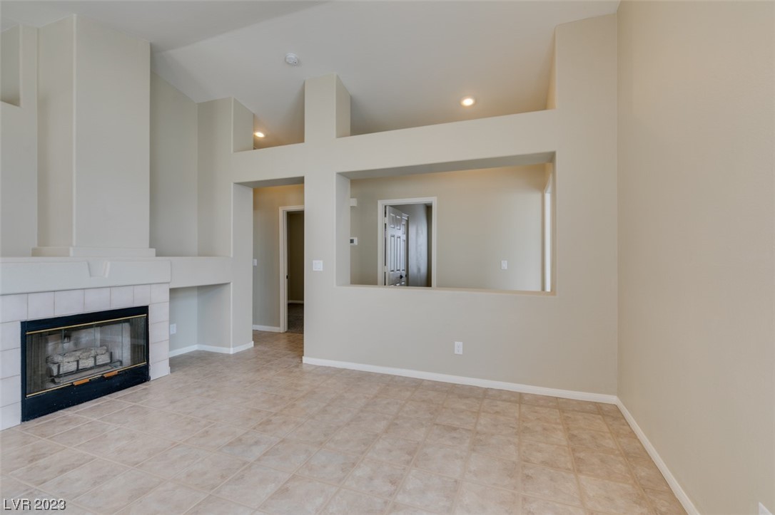 4927 Rancho Domingo Court