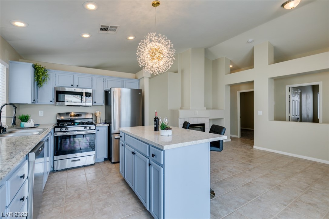 4927 Rancho Domingo Court