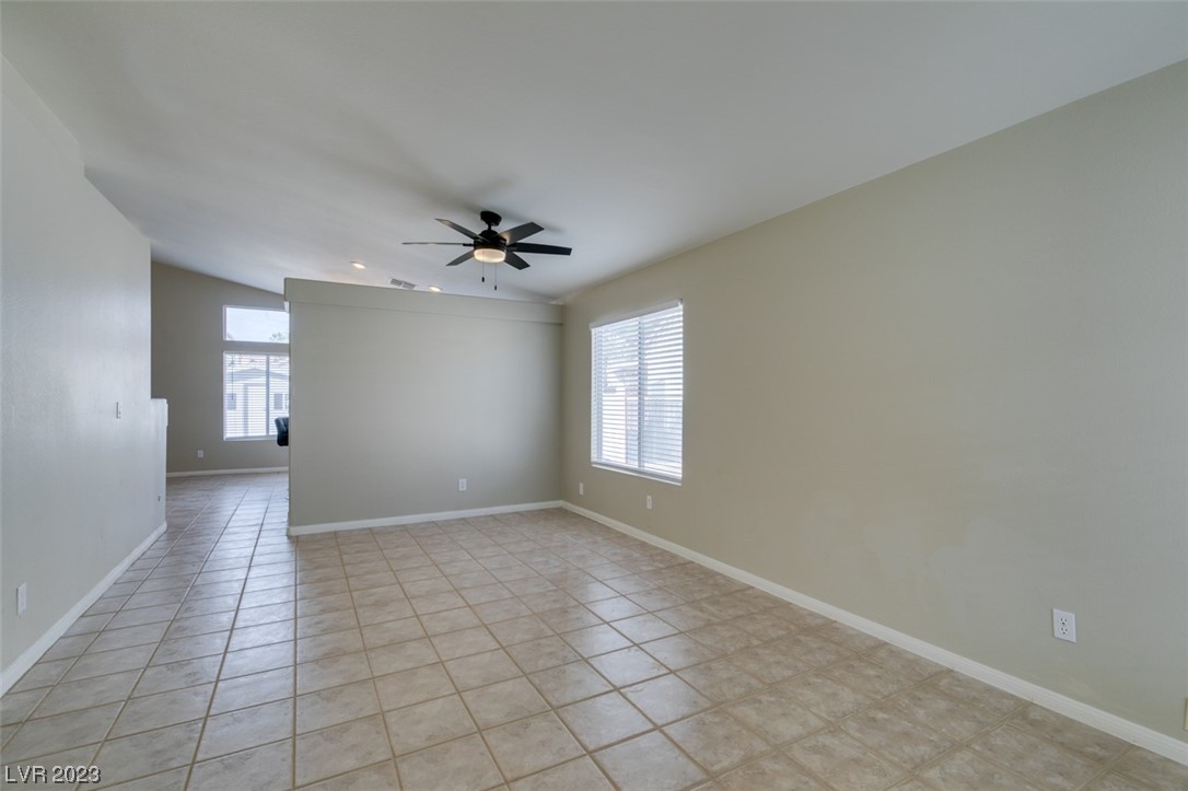 4927 Rancho Domingo Court