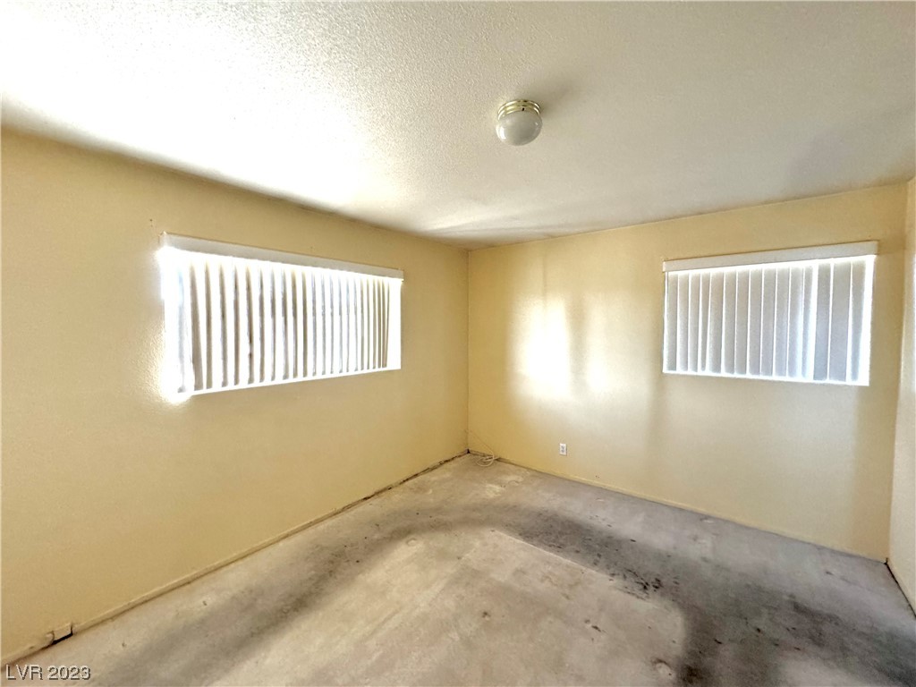 1307 Tamerack Avenue
