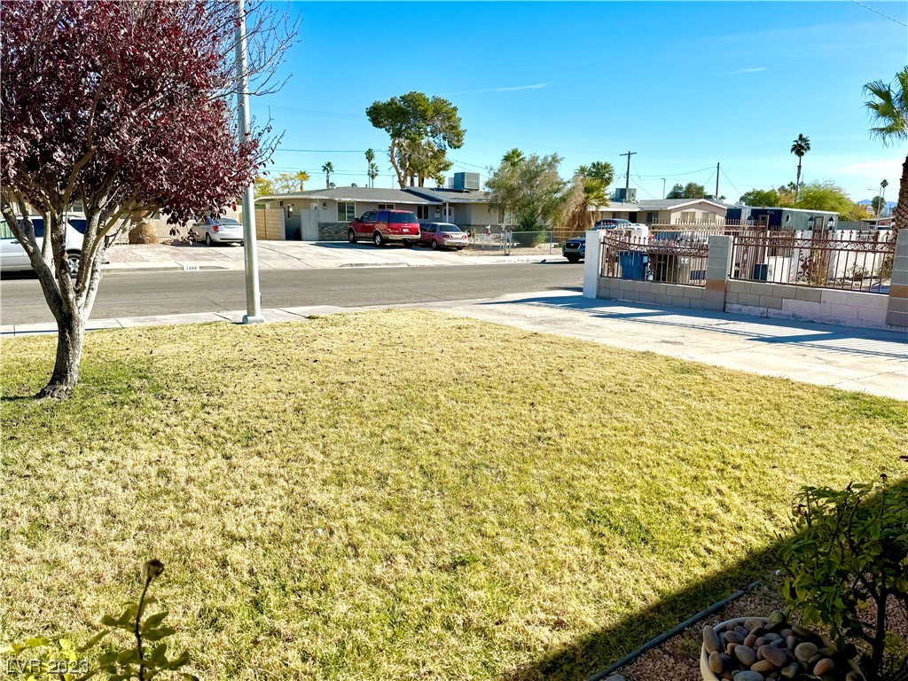 1307 Tamerack Avenue