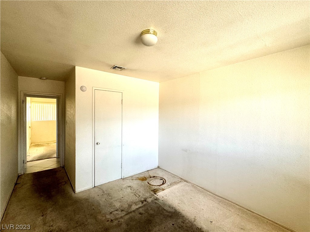 1307 Tamerack Avenue