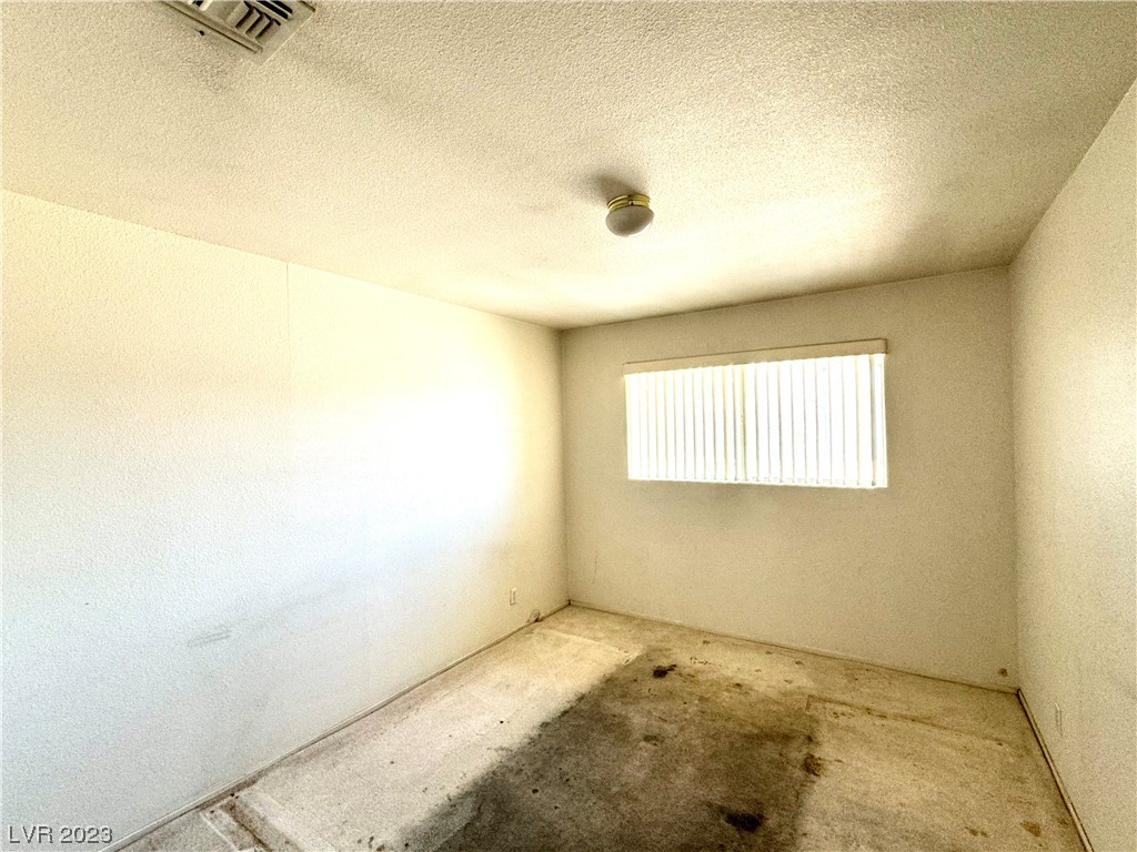 1307 Tamerack Avenue