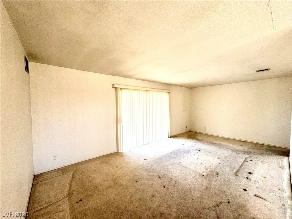 1307 Tamerack Avenue