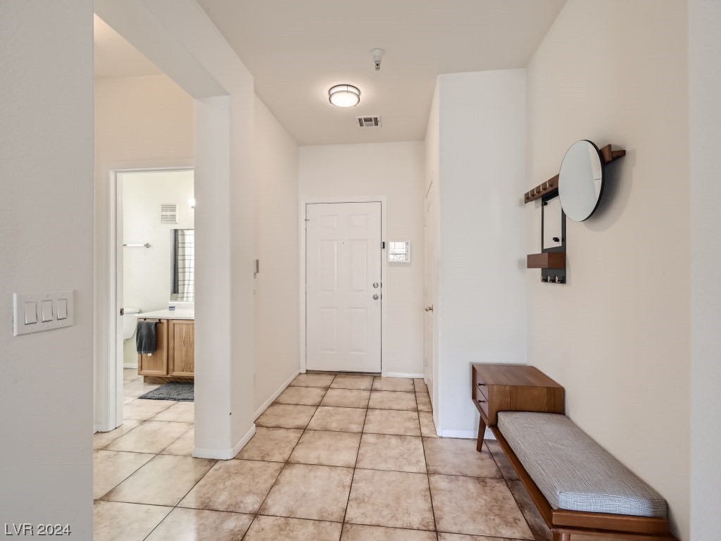2325 Windmill Parkway 821