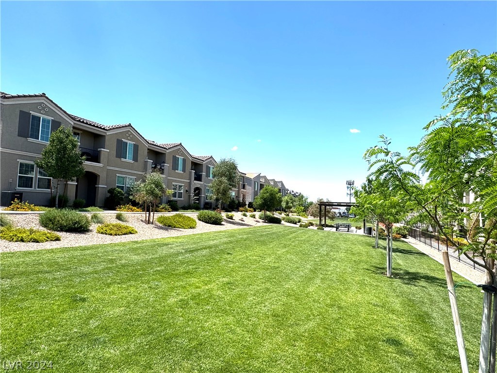 486 Filaree Place