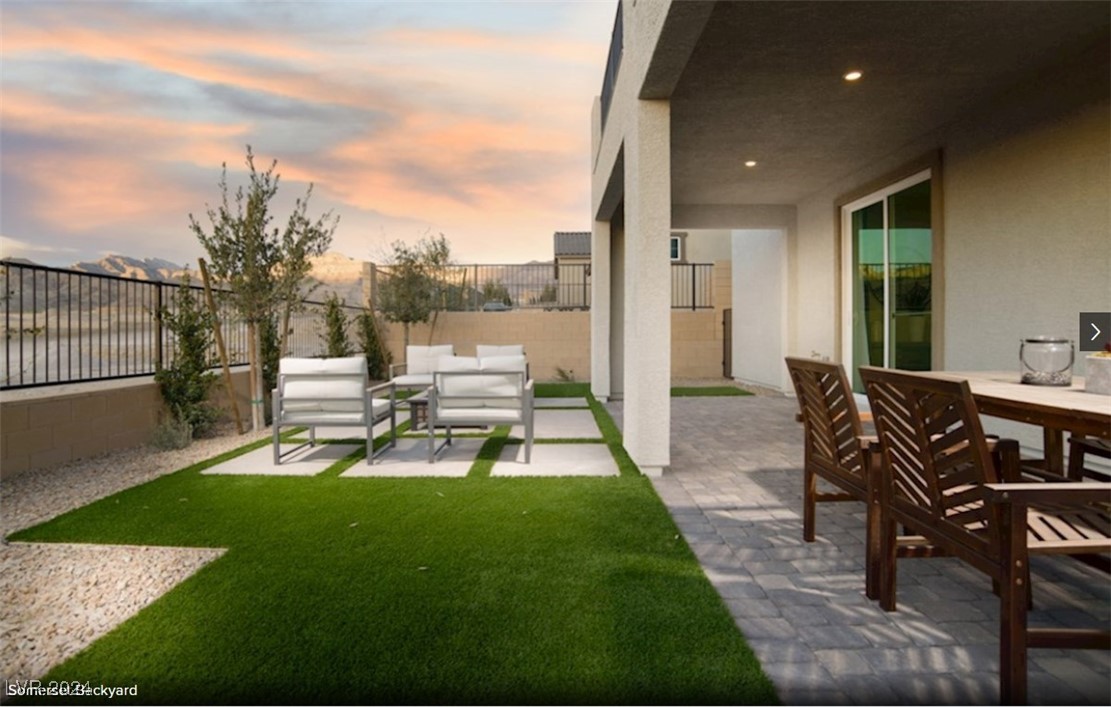 10942 Cilantro Avenue lot 123