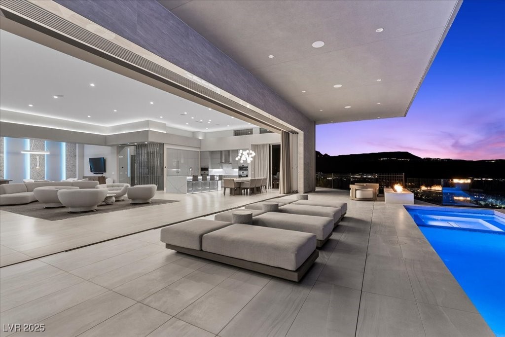 615 Scenic Rim Drive