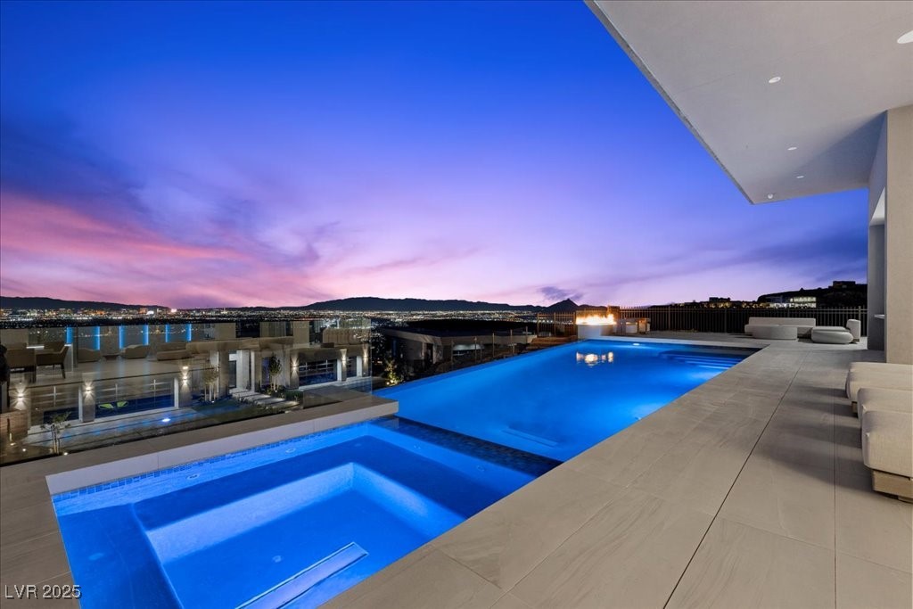 615 Scenic Rim Drive