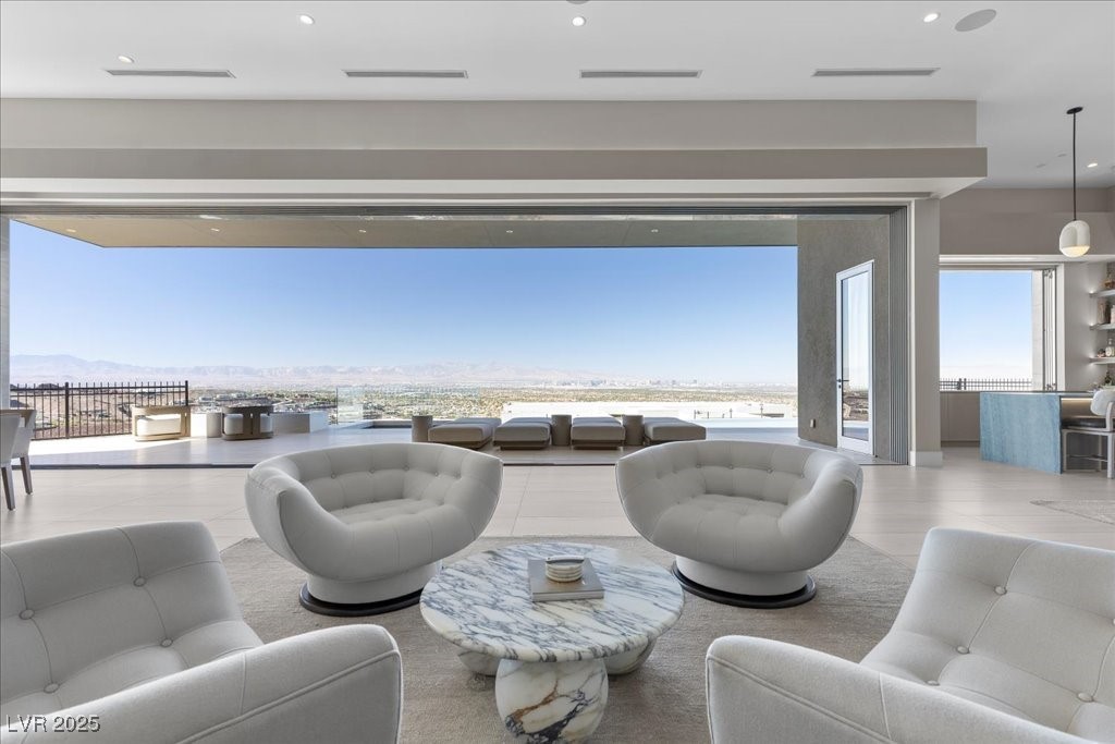 615 Scenic Rim Drive