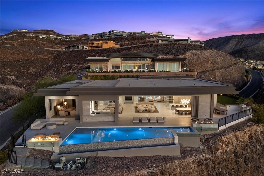 615 Scenic Rim Drive