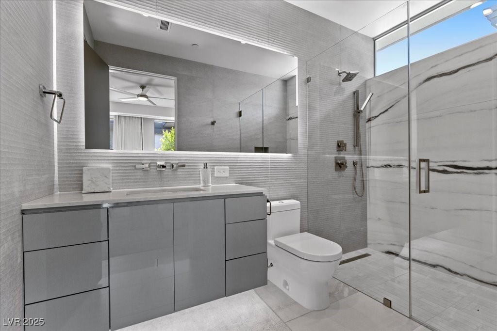 615 Scenic Rim Drive