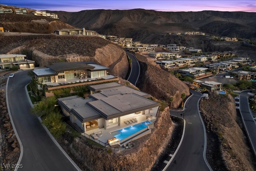 615 Scenic Rim Drive