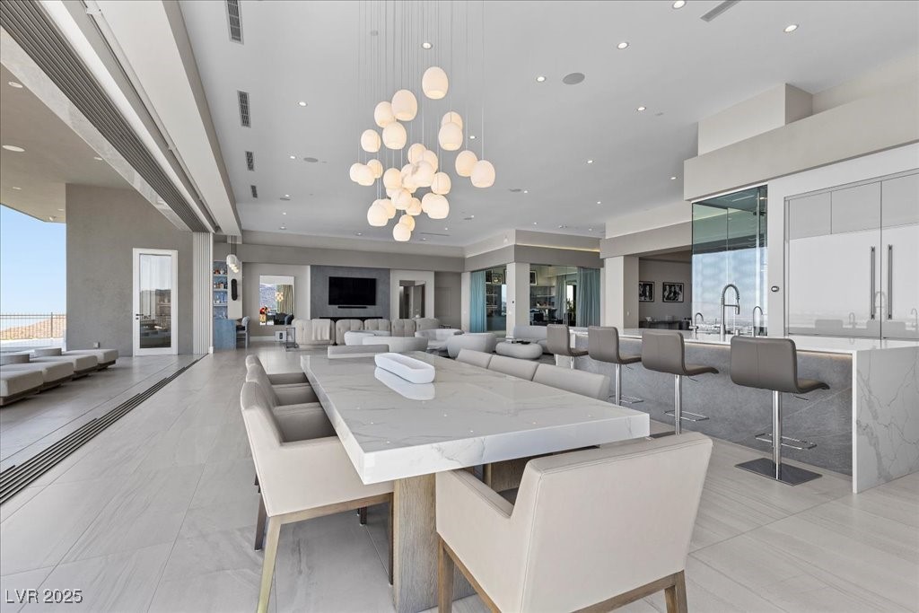 615 Scenic Rim Drive