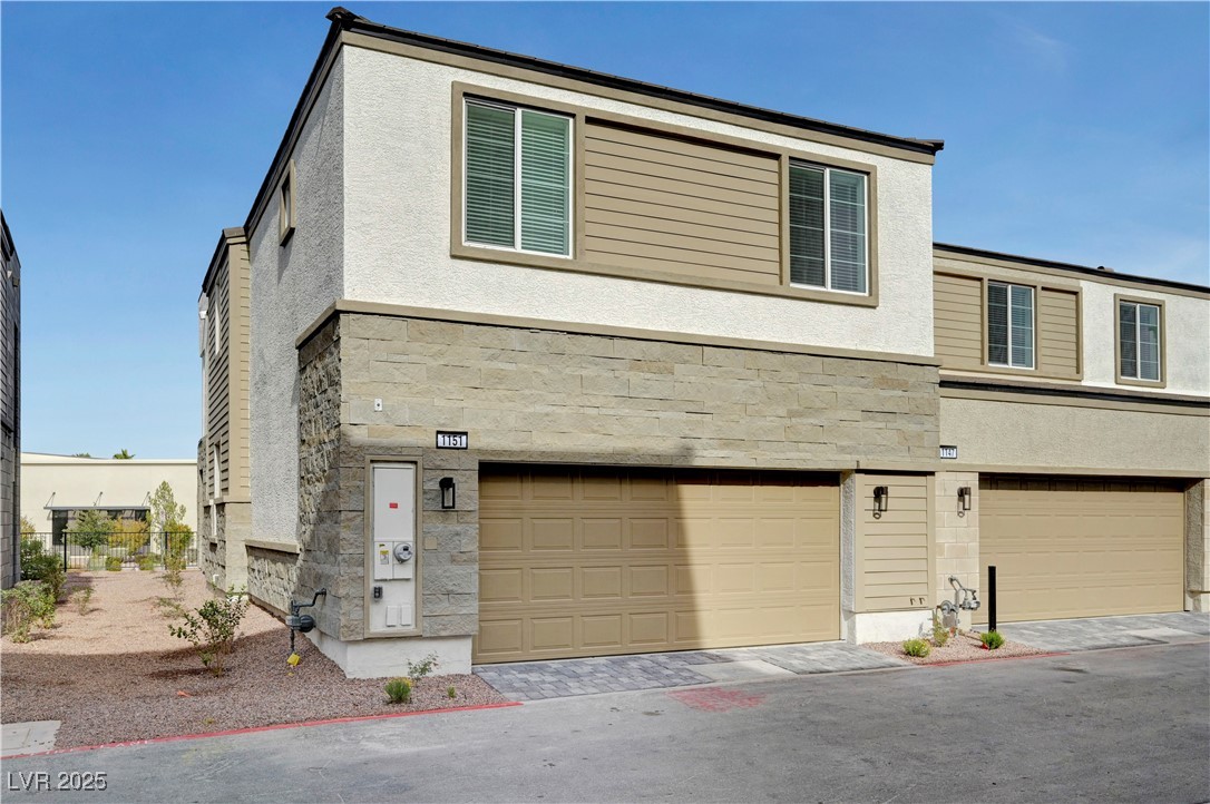 1151 Heliodor Avenue