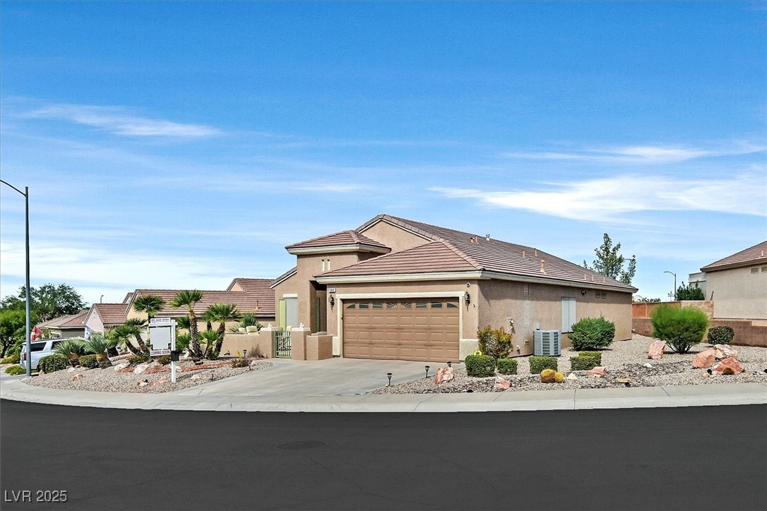 580 Cypress Gardens Place
