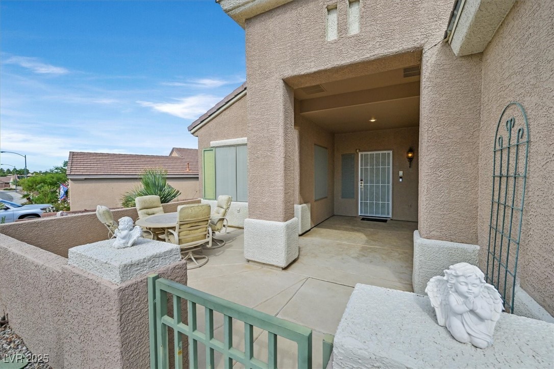580 Cypress Gardens Place