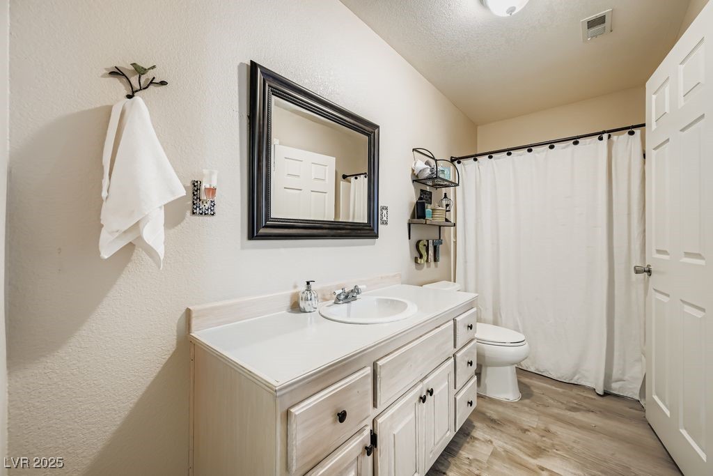 200 West Cypress Drive