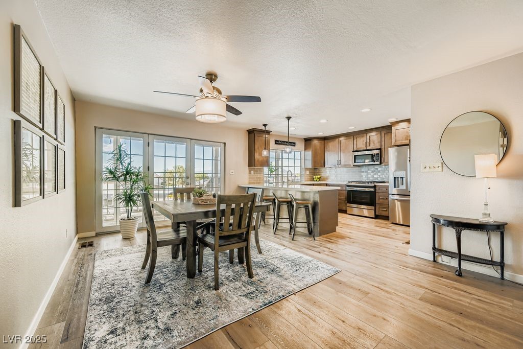 200 West Cypress Drive