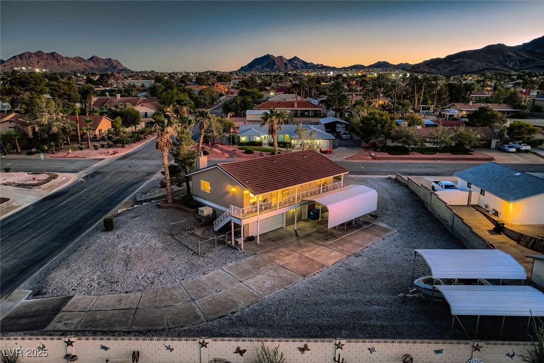 200 West Cypress Drive