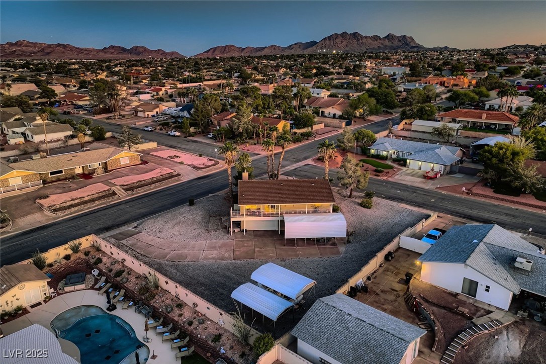 200 West Cypress Drive