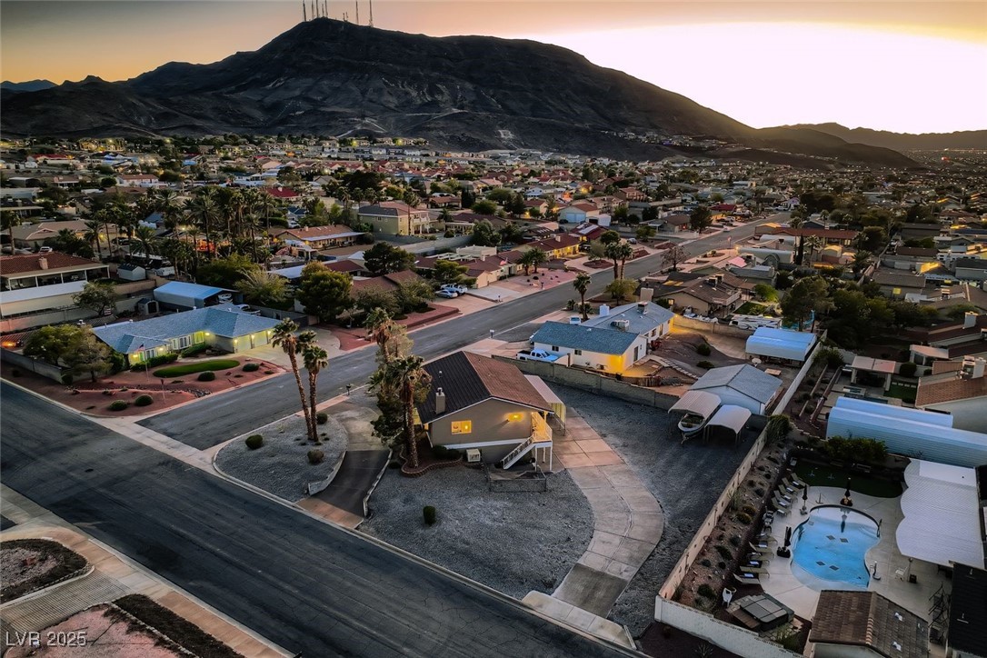 200 West Cypress Drive