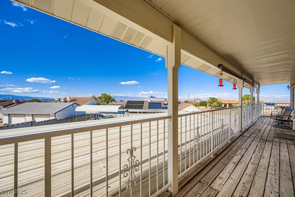 200 West Cypress Drive