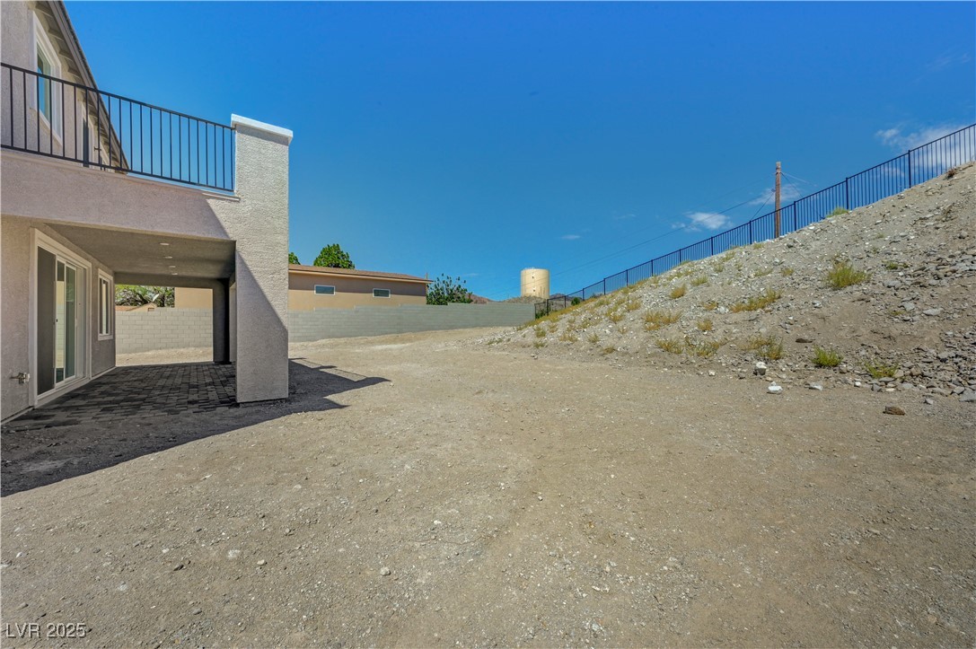 394 Arizona Street