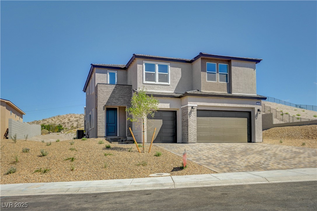 394 Arizona Street