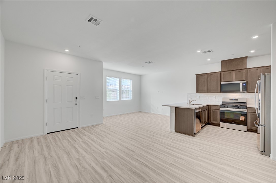 606 Bellus Place