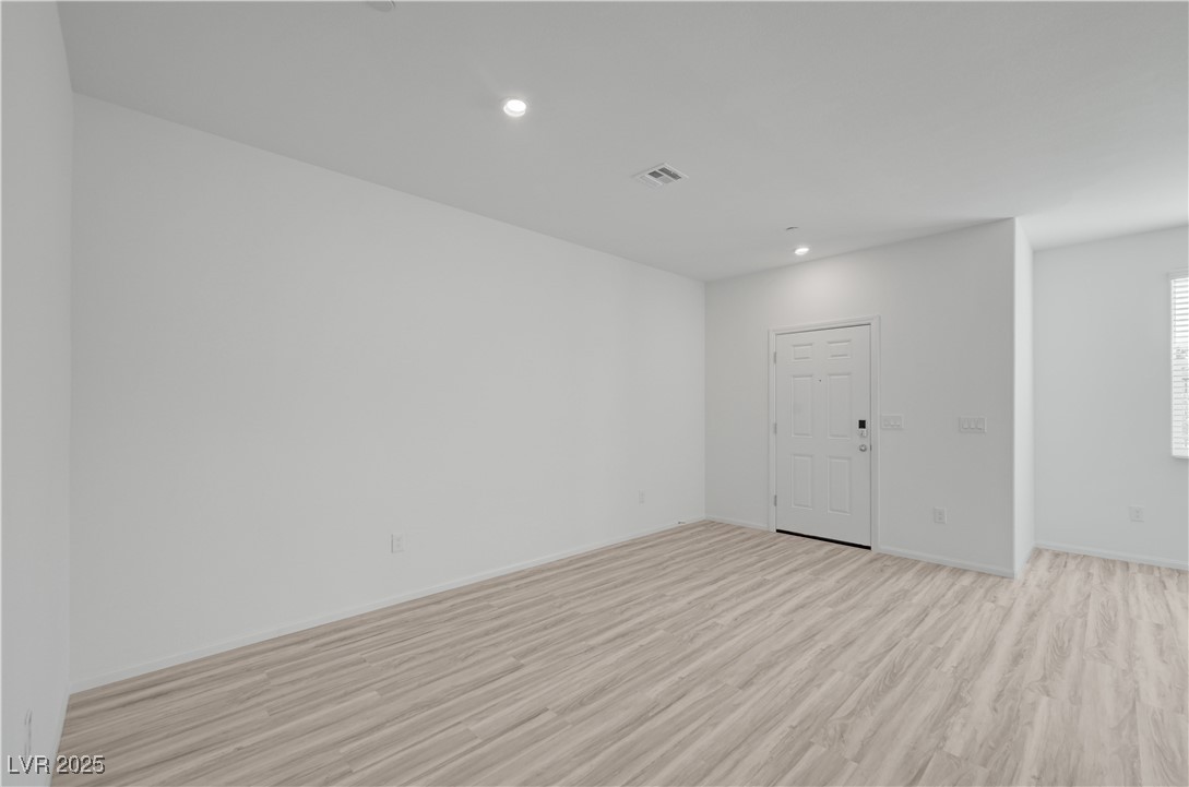 606 Bellus Place