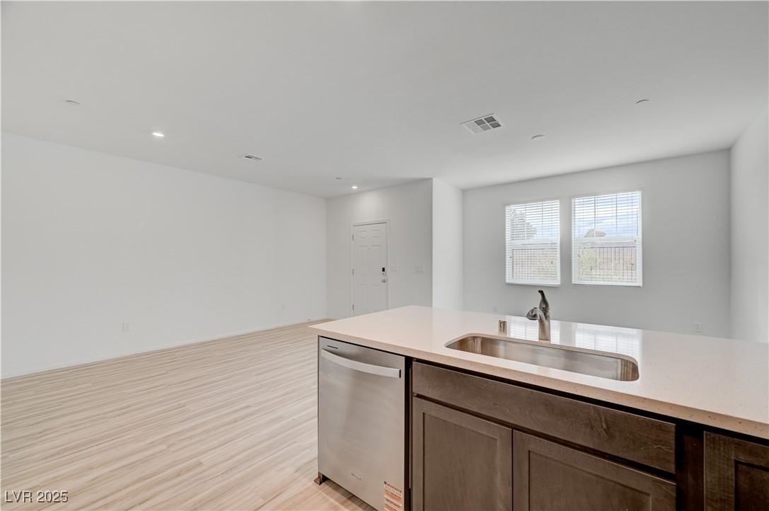 606 Bellus Place