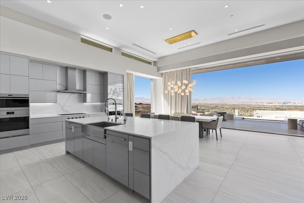 615 Scenic Rim Drive