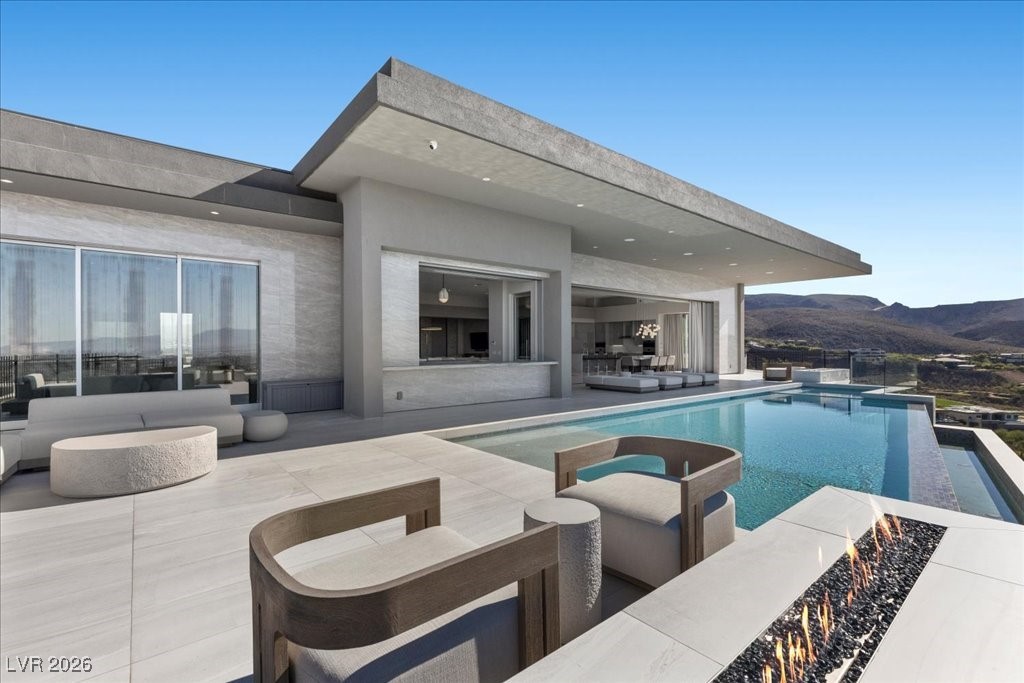 615 Scenic Rim Drive